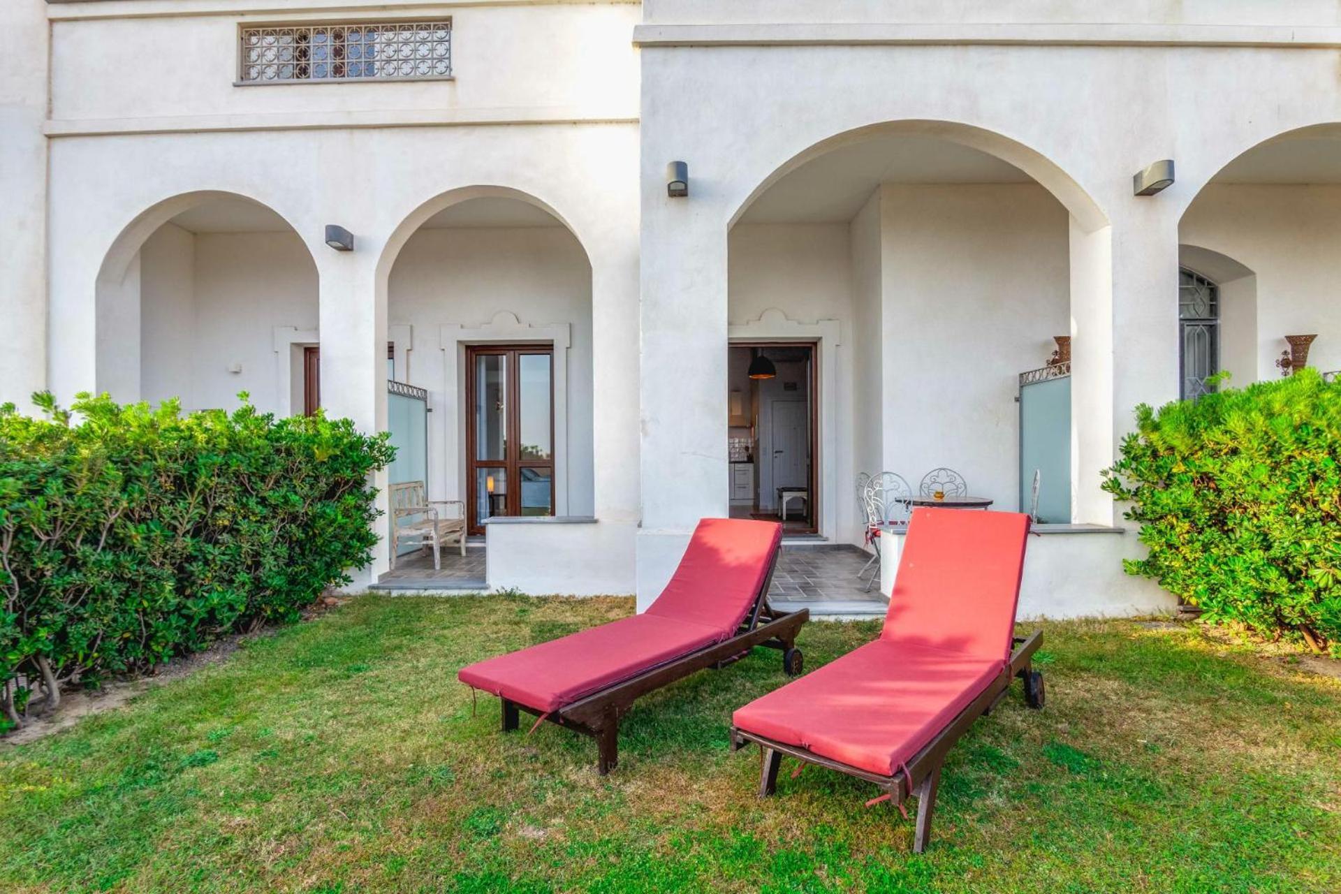 Apartamentos La Residencia טריפה מראה חיצוני תמונה