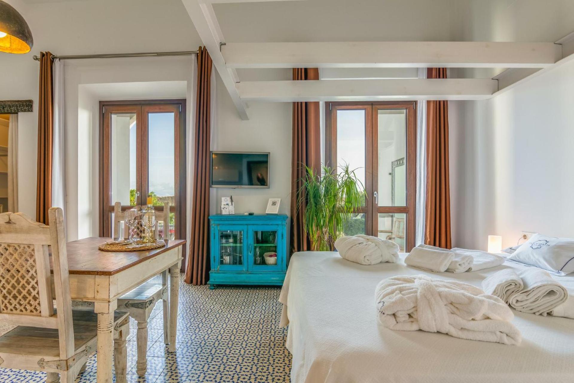 Apartamentos La Residencia טריפה מראה חיצוני תמונה