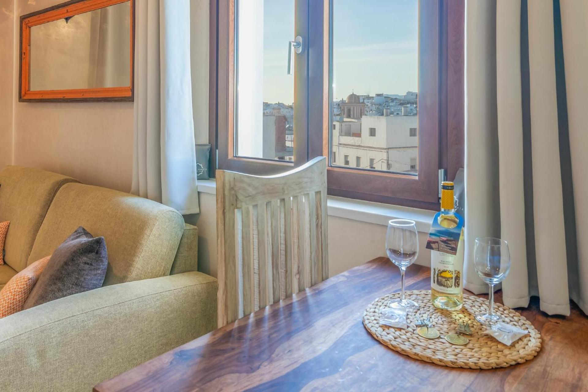 Apartamentos La Residencia טריפה מראה חיצוני תמונה